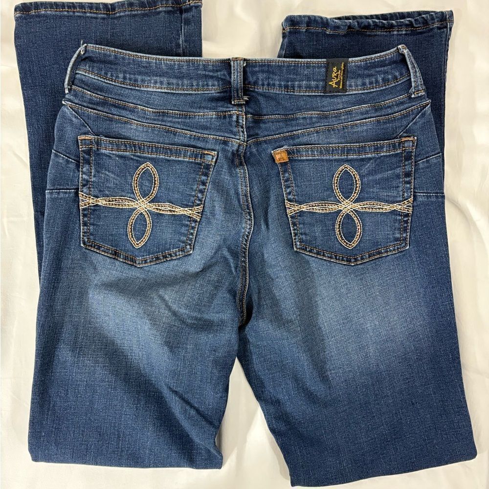 Aura From Wrangler By Women Boot Cut Jeans - Picture 3 of 7